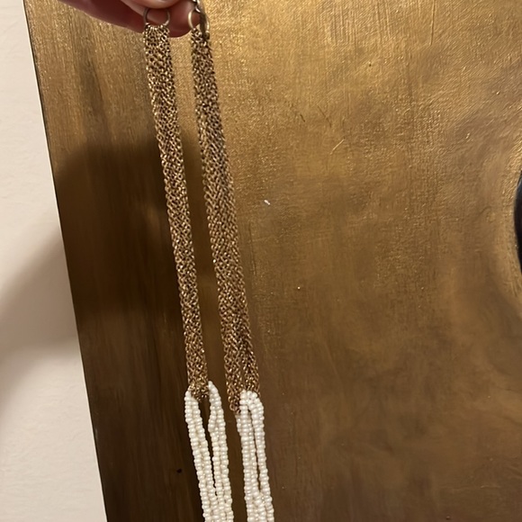 Banana Republic beaded necklace. Excellent condition. Approx. 18 inches - Picture 9 of 11
